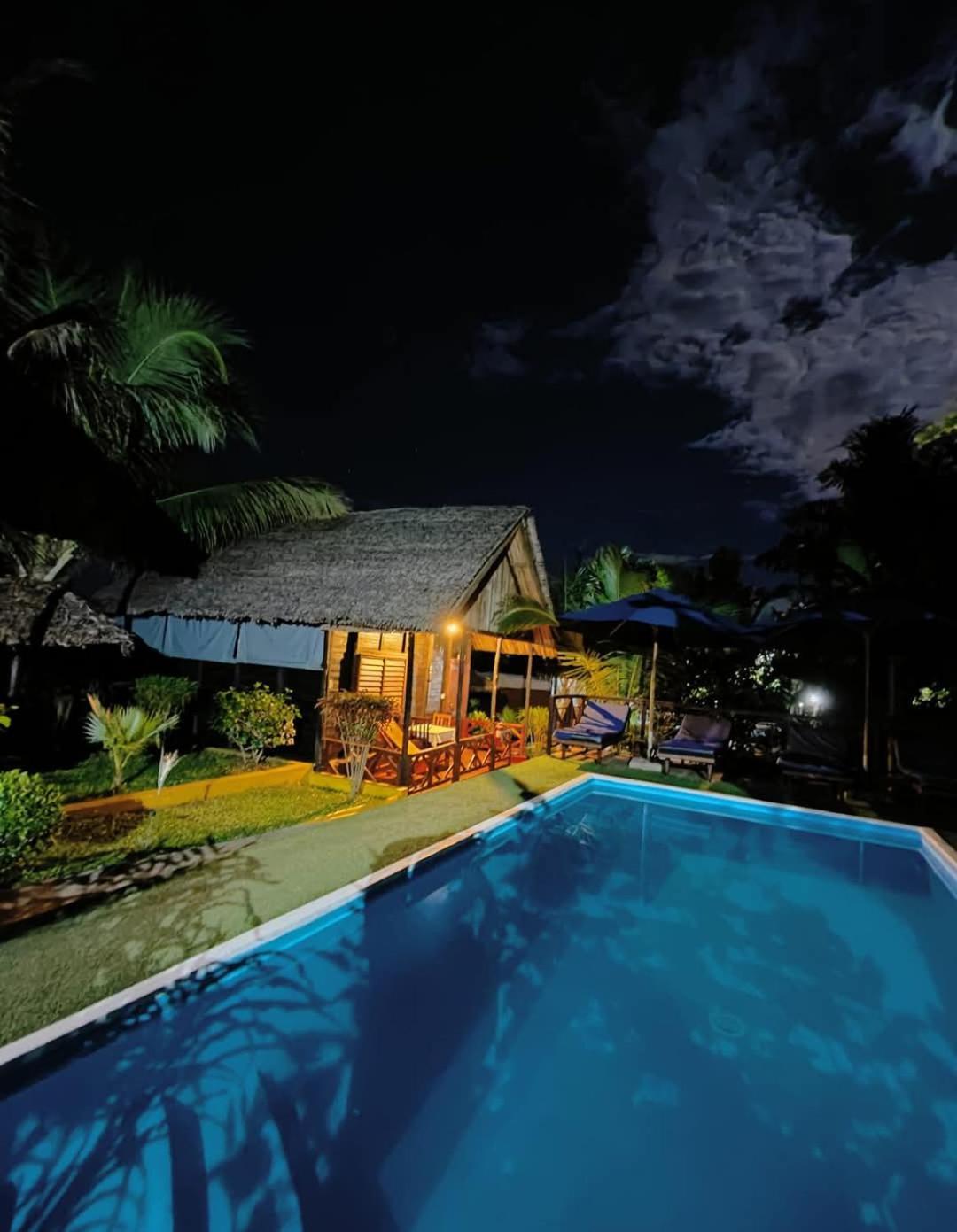 Bungalows Des Tropiques Nosy-Be Ngoại thất bức ảnh
